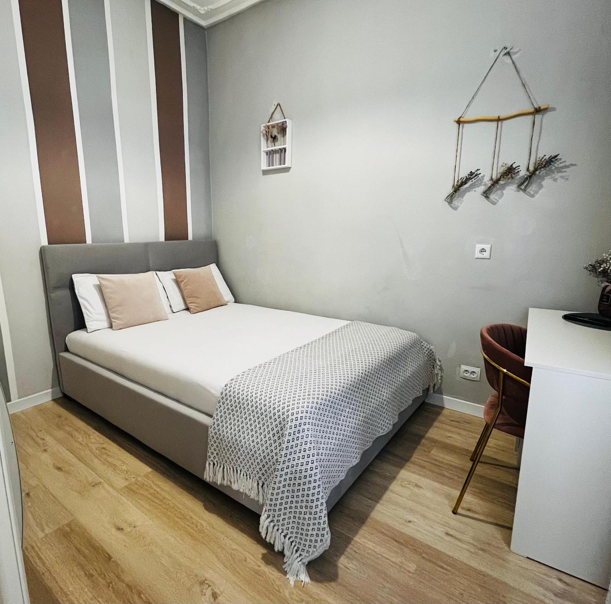 Iren Smart Apartment Λβιβ Εξωτερικό φωτογραφία